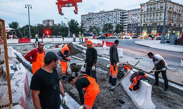 Российские власти задумались об обязательной вакцинации гастарбайтеров