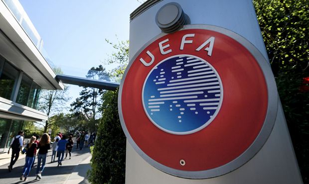 УЕФА внес изменения в регламенты Лиги чемпионов и Лиги Европы из-за сборных России и Украины