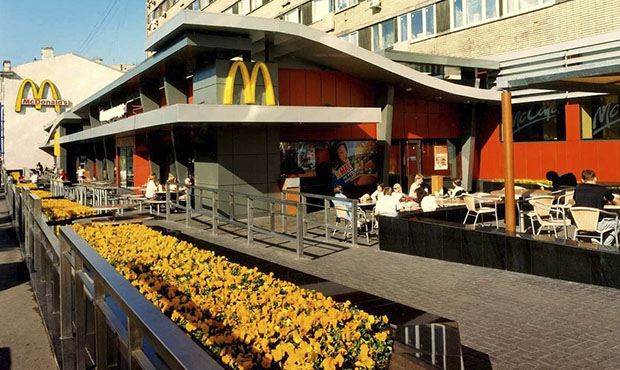 Сеть кафе быстрого питания McDonald’s запатентует товарный знак «Макдак»