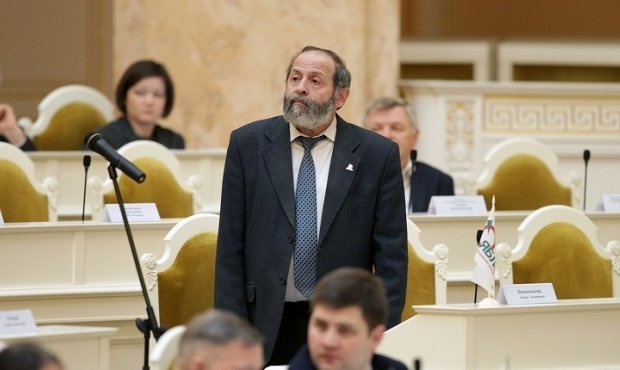 Петербургский депутат рассказал, как закон о трехдневном голосовании позволит властям красть голоса