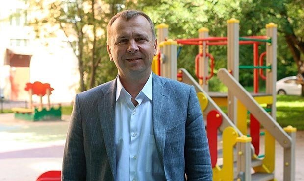 Депутат ЗакСобрания Санкт-Петербурга скончался в возрасте 50 лет