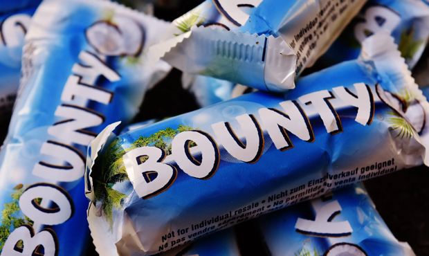 Компания Mars предупредила об ограничении поставок шоколадок Bounty из-за дефицита кокосов
