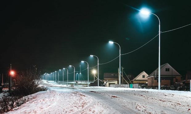 Жители башкирского села установили на свои деньги уличные фонари, а власти отключили им электричество