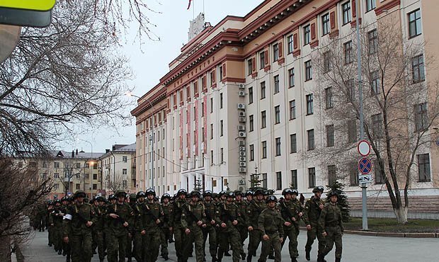 В Тюмени курсант военного училища скончался от менингита. Более 20 учащихся госпитализированы