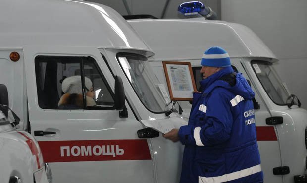 Пассажиров поезда Москва – Новый Уренгой принудительно госпитализировали из-за коронавируса у соседки по вагону