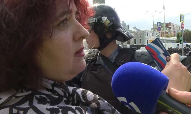 Член курганской «Единой России» вышла из партии после задержания ее мужа на акции 3 августа