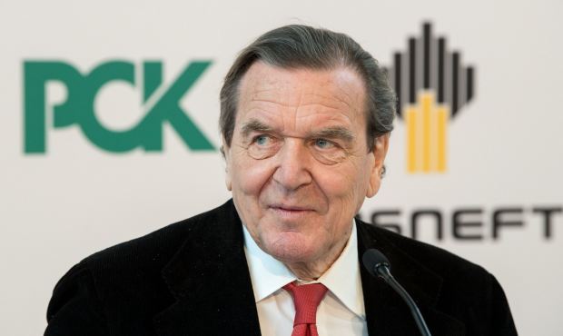 Герхард Шредер объявил о выходе из совета директоров «Роснефти»