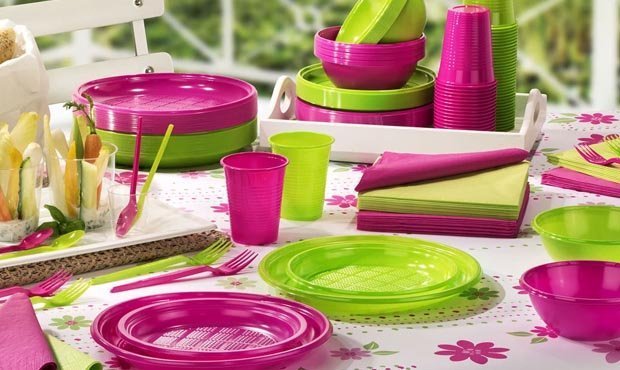 В Минприроды предложили постепенно запрещать пластиковую посуду