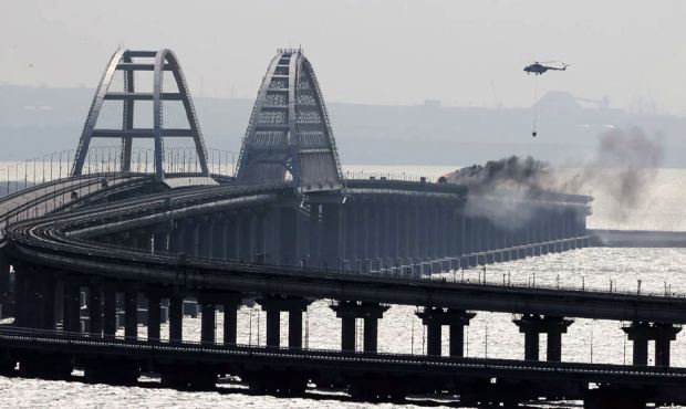 Минпром Крыма сообщил об ограничении продажи продуктов после взрыва на Крымском мосту