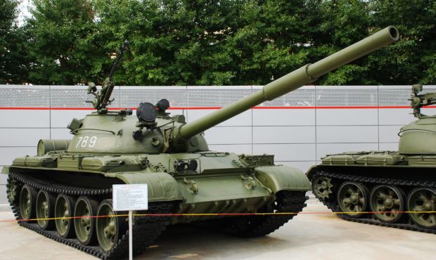 Для наступления на юге Украины российская армия использует устаревшие танки Т-62 50-летней давности