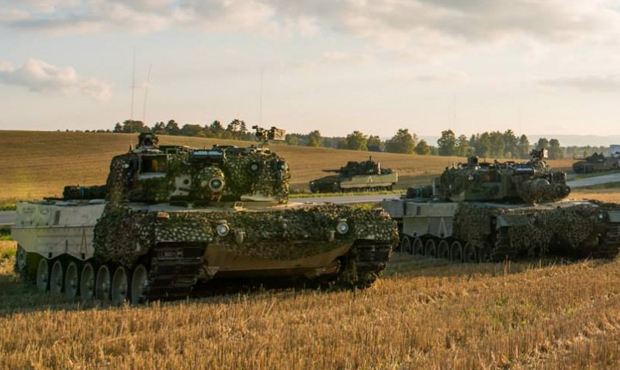 Волгоградский фермер пожаловался в суд на военных из-за езды на танках по его полям