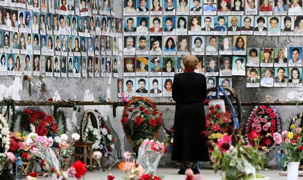 ЕСПЧ обязал российские власти выплатить 360 тысяч евро пострадавшим и семьям погибших во время теракта в Беслане