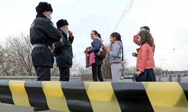 Москвичи стали активно доносить в полицию на нарушителей режима самоизоляции