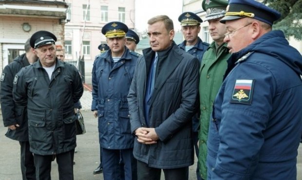 Дюмин продемонстрировал замглавы Минобороны ход строительства парка «Патриот Тула»