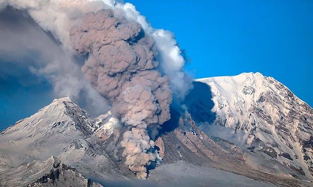 В ГУ МЧС по Камчатке предупредили о мощном извержении вулкана Шивелуч