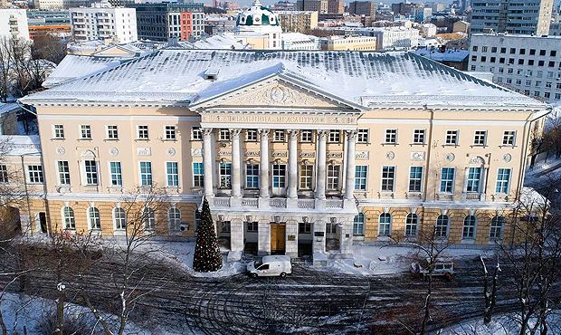 В «красной зоне» московской больницы пациент напал с ножом на двух медсестер