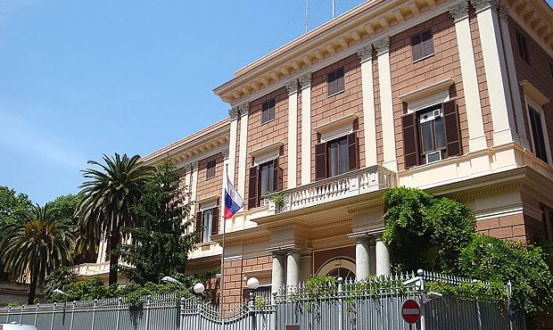 В Риме за шпионаж задержали офицера ВМС Италии и сотрудника российского посольства