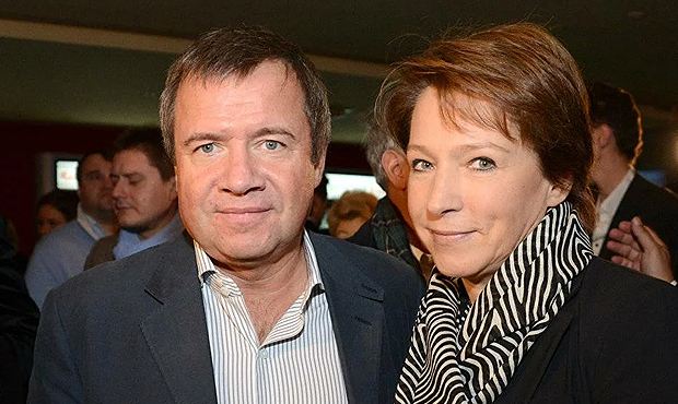 Советник президента Валентин Юмашев и его жена обзавелись виллой на «острове миллионеров»