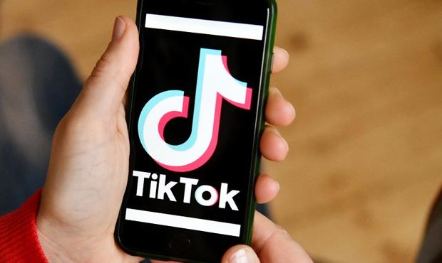 Главу российского представительства TikTok вызвали на беседу в Госдуму