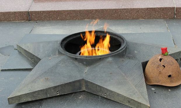 Госдума приняла законопроект о бесплатном газе для мемориалов «Вечный огонь»