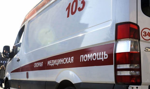 Топ-менеджер «Вертолетов России» выпал из окна своего загородного дома и попал в больницу