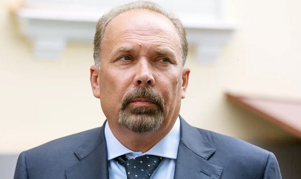 Совет Федерации разрешил силовикам задержать экс-главу Минстроя Михаила Меня