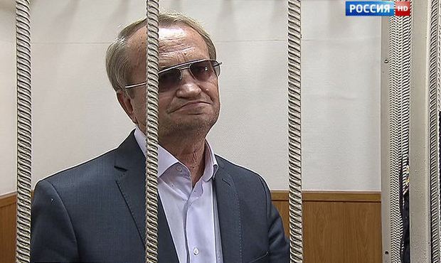 Бывший вице-губернатор Новгородской области предложил своему приятелю стать губернатором за 35 млн евро