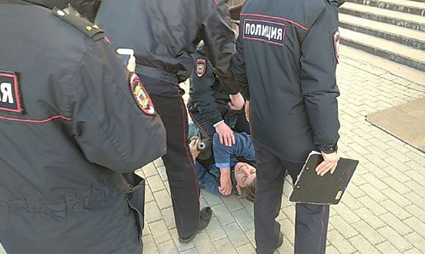 На протестных акциях в поддержку Навального в регионах задержали 218 человек