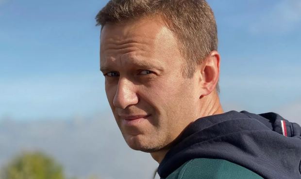 Алексей Навальный передал деньги с премии фонда Бориса Немцова семьям политзаключенных