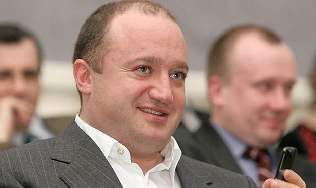 В Петербурге сотрудники ФСБ задержали экс-депутата Госдумы и бизнесмена Дениса Волчека