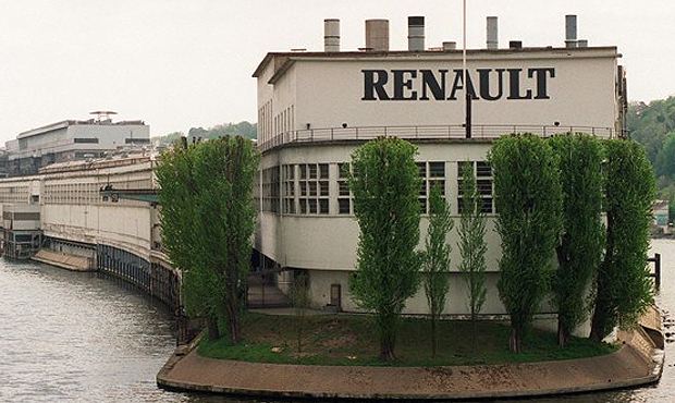 Renault и Volkswagen обвинили в сокрытии данных о реальном уровне вредных выбросов машин