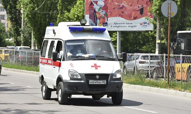 Власти Крыма заявили о нехватке медиков на фоне роста заболеваемости COVID-19