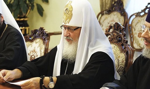 Патриарх Кирилл снова стал выходить в свет в люксовых часах стоимостью в несколько тысяч долларов