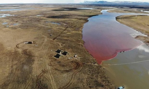 Экологи обнаружили следы топлива и металлов в водоемах Норильска после крупной аварии