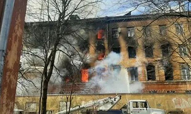 В результате пожара в ЦНИИ войск Воздушно-космической обороны в Твери погибли пять человек