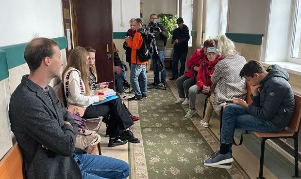 Дело о выселении семьи Шестуна сегодня слушалось в суде Серпухова, некоторые моменты процесса оказались неожиданными