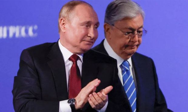 Токаев отказался нарушать санкции ради тройственного газового союза России, Казахстана и Узбекистана