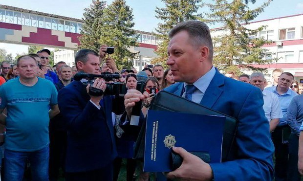 Начальник милиции Гродненской области попросил прощения у людей за действия своих подчиненных
