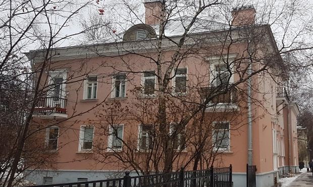 В Санкт-Петербурге жилой дом выставили на продажу вместе с жильцами