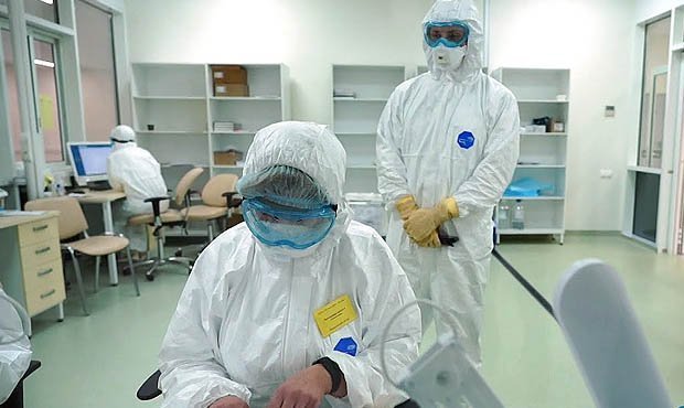 Правительство разрешило лечить россиян от коронавируса противомалярийным препаратом
