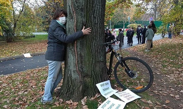 Мэрия Москвы под предлогом пандемии отказалась согласовать митинг против вырубки парка в Кунцево