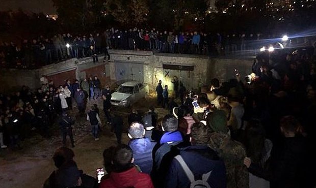 В Саратове местные жители едва не учинили самосуд над подозреваемым в убийстве 9-летней девочки