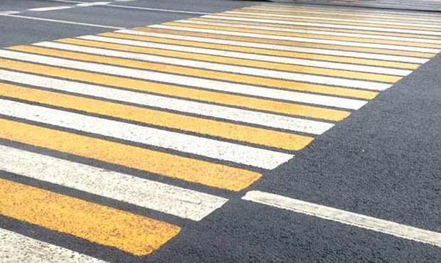 В Клинцах священнослужитель сбил на «зебре» беременную женщину с ребенком