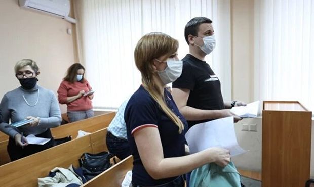 Челябинских анархистов приговорили к реальному сроку за баннер «ФСБ - главный террорист»