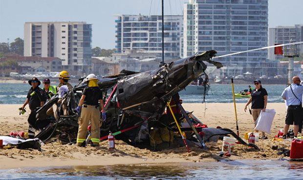 В Австралии около парка развлечений столкнулись два вертолета. Четыре человека погибли