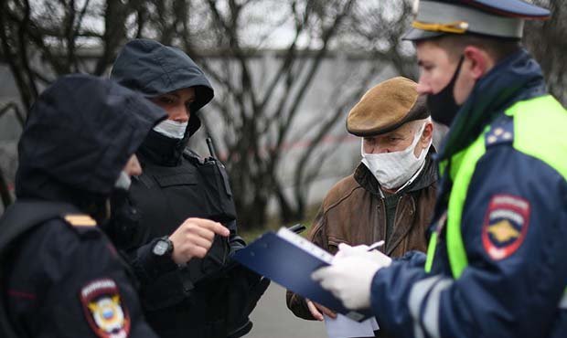 Московские власти аннулировали более 500 пропусков, которые оформили зараженные коронавирусом