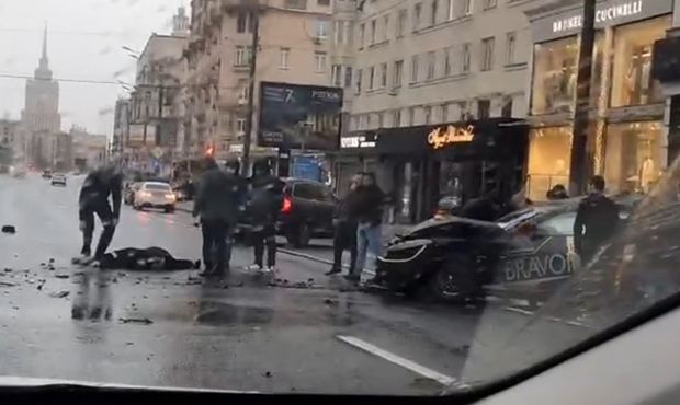 В Москве на Кутузовском проспекте в результате ДТП погиб автоблогер