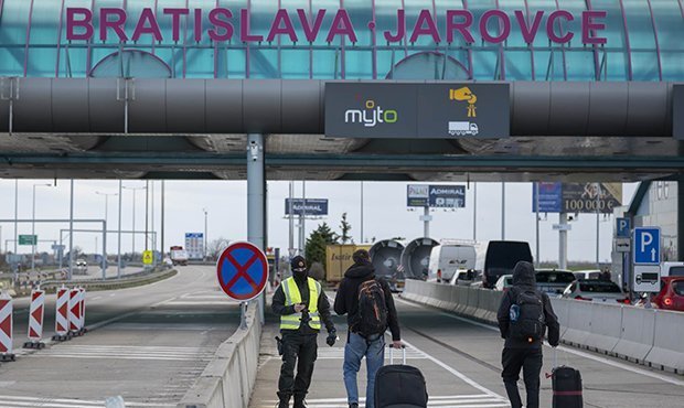 Европейские страны продлят срок закрытия своих границ до осени