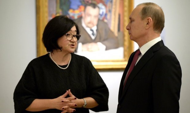 Главе Третьяковской галереи объявили выговор из-за кражи картины Куинджи