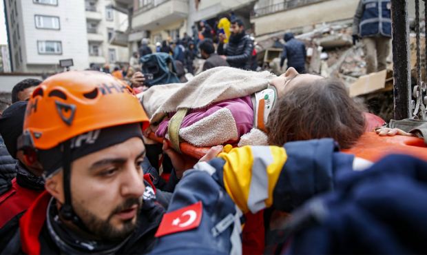 Спасательные работы в Турции прекращены в 9 из 11 пострадавших провинций